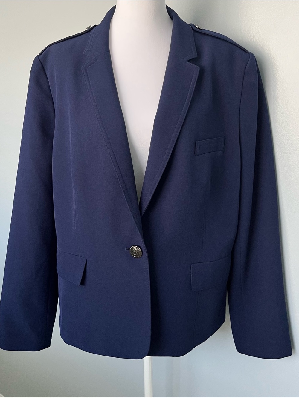 Kasper Blue Two-piece Suit SZ 18 Plus size